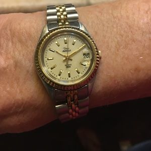 Timex Gold and silver plated women's watch. Timex Gold and silver plated women's watch.