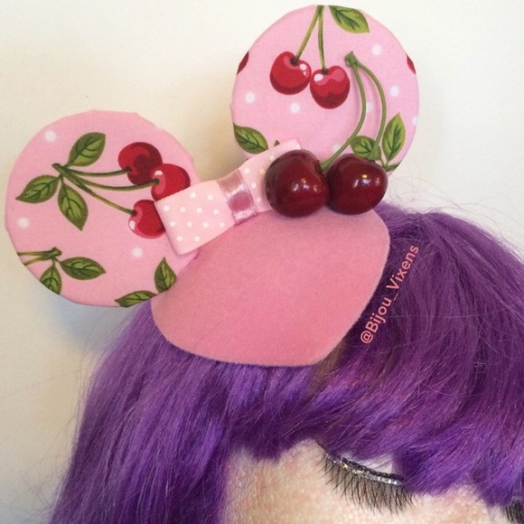 Minnie Mouse ear fascinator 🎉Black Friday sale