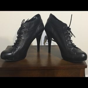 Nine West Black Booties sz. 8.5