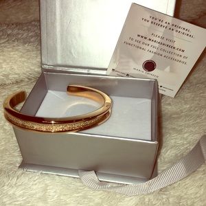 Maria Shireen Gold Bracelet.