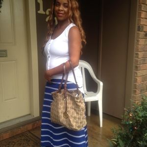 Meet your Posher, Cindy