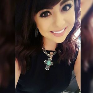 Meet your Posher, Geneva