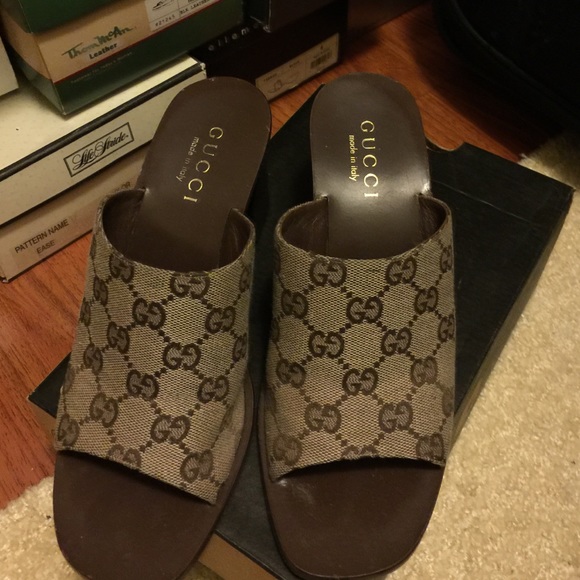 Gucci sandal