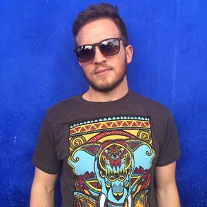 Meet your Posher, Jonathan