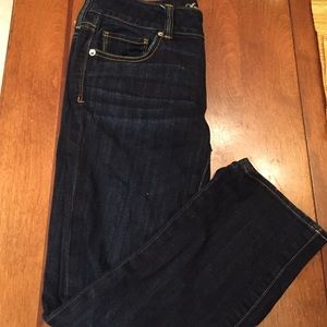 American Eagle Dark Wash Capris - SZ 4