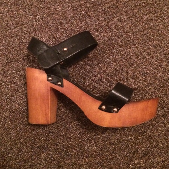 BAMBOO HEELS