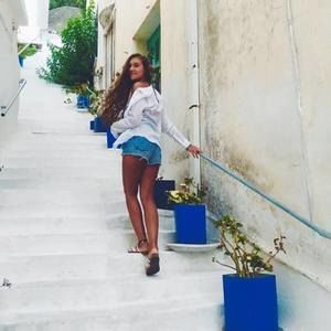 Meet your Posher, Kalli