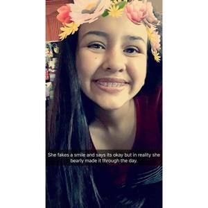 Meet your Posher, Valeria