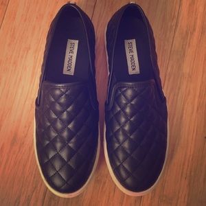 Steve Madden quilted sneakers 8.5