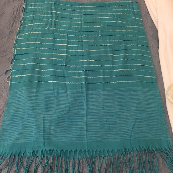 Blue stripped scarf
