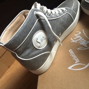 Christian louiboutin redbottoms size 42