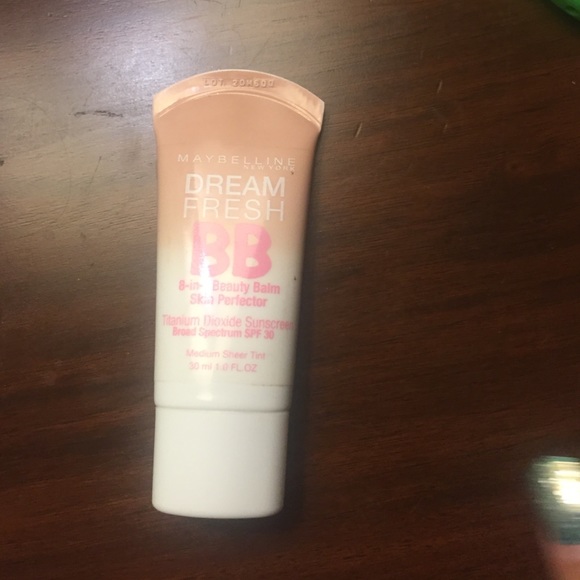 new never used maybelline bb cream