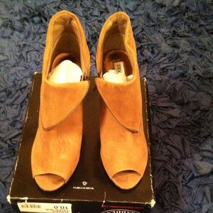 Steve Madden Booties