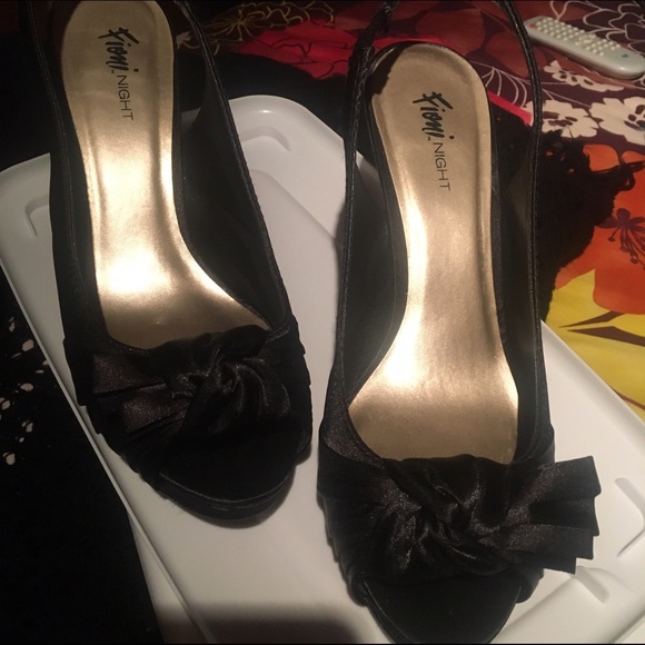 Black sling back
