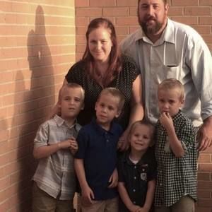 Meet your Posher, Dennis