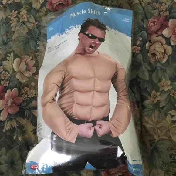 Haloween costume: Muscle shirt
