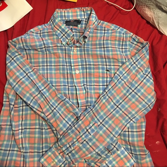 Vineyard vines button down