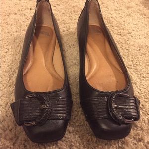 Nurture brand black flats. Size 7.5