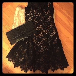 Nha khan lace dress