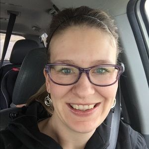 Meet your Posher, Tami