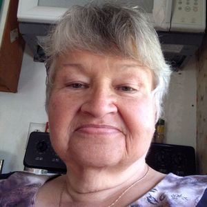 Meet your Posher, Josephine