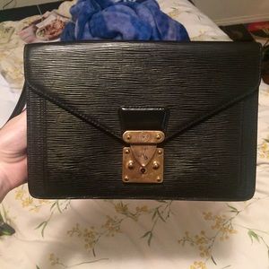 Louis Vuitton | Epi Pochette Sellier Dragonne