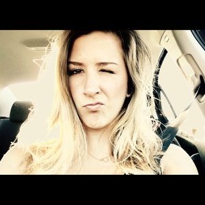 Meet your Posher, Kristina