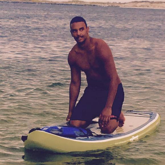 Meet your Posher, Jeffrey - Picture 1 of 1