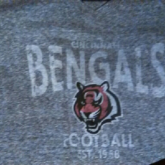 Cincinnati Bengals sz. M shirt  EUC! - Picture 2 of 2