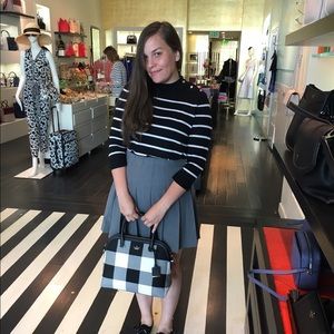 Meet your Posher, Juli