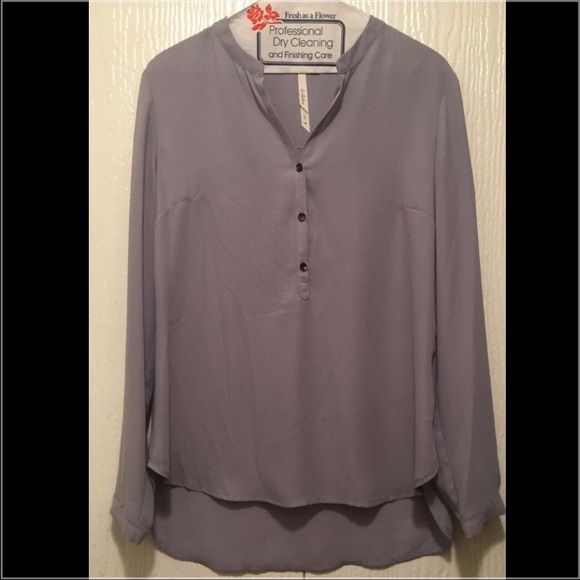Brand new! Lavender blouse!! Never worn!