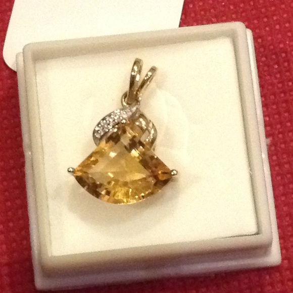 Citrine Pendant ( Genuine Gem)