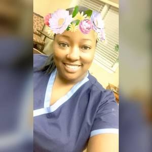 Meet your Posher, Briana