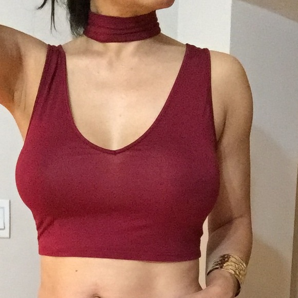 New Arrivals 💕 Choker Crop Top Burgundy - Picture 2 of 4