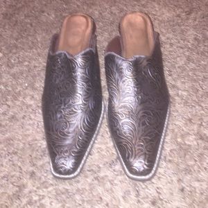 Embossed slip ons