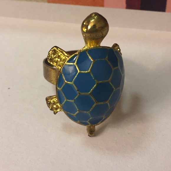 Gold Turtle Ring - Picture 2 of 4