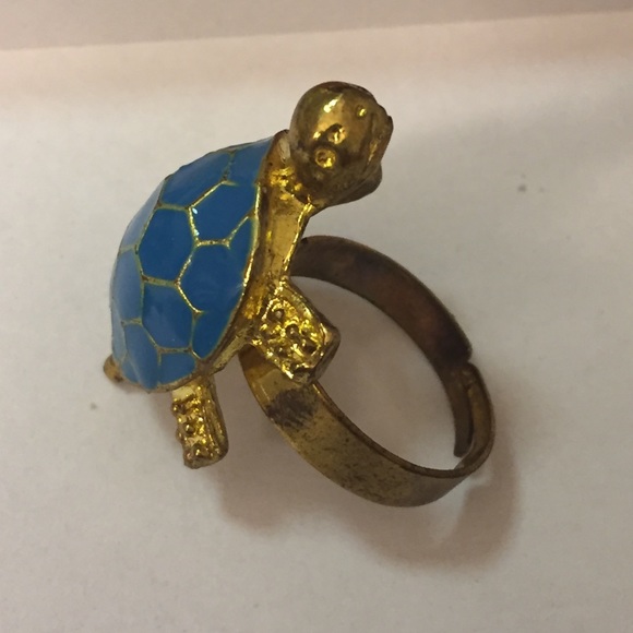 Gold Turtle Ring - Picture 3 of 4