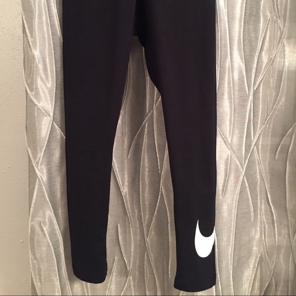 Nike leggings crop