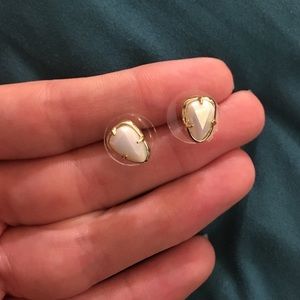 Kendra Scott hazel stud earrings