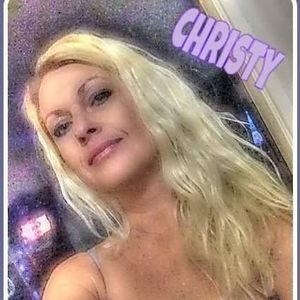 Meet your Posher, Christy