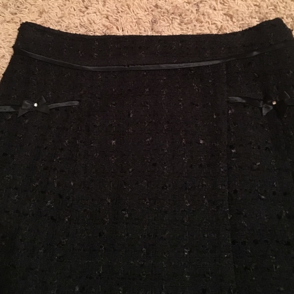 Boutique Brand Black Pencil Skirt - Picture 2 of 4