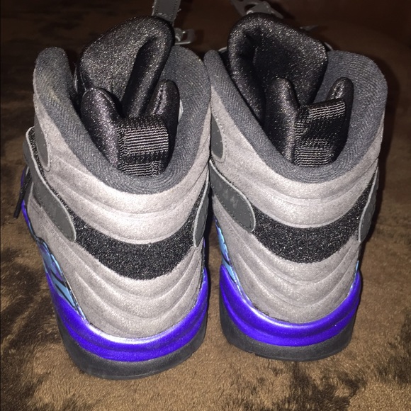 Retro 8 - Picture 3 of 3