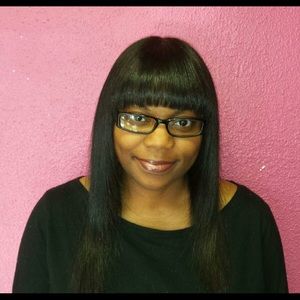 Meet your Posher, Ladaisya