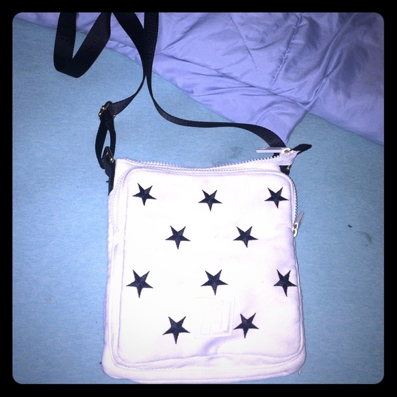 Tommy Hilfiger purse