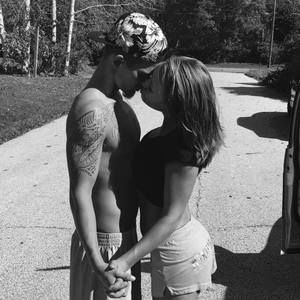 Meet your Posher, Justine