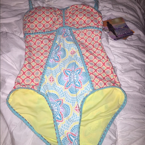 One piece swimsuit