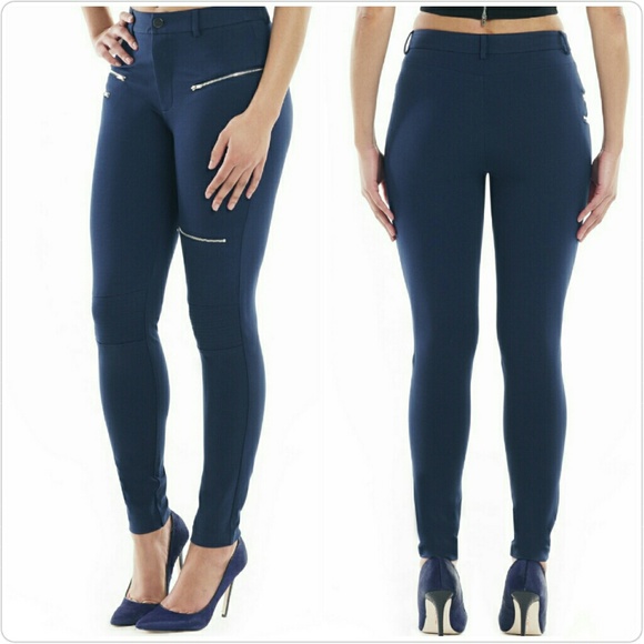 ONE SZ 4 LEFT!🔴NAVY MOTO ZIPPER leggings
