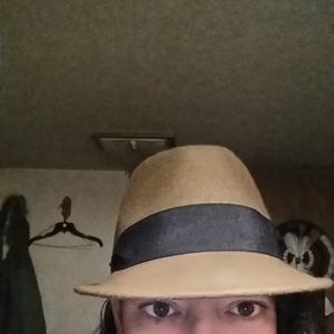 Meet your Posher, Jen