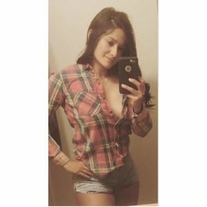 Meet your Posher, Ivy