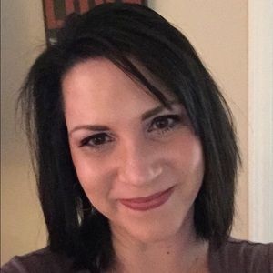 Meet your Posher, Annie